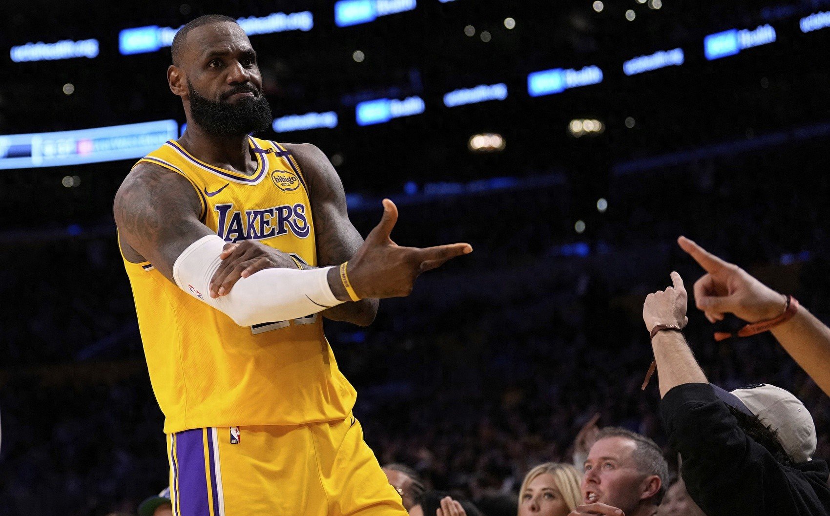 nba篮球视频直播吧_(nba篮球视频现场直播) nba篮球视频直播吧_(nba篮球视频现场直播)