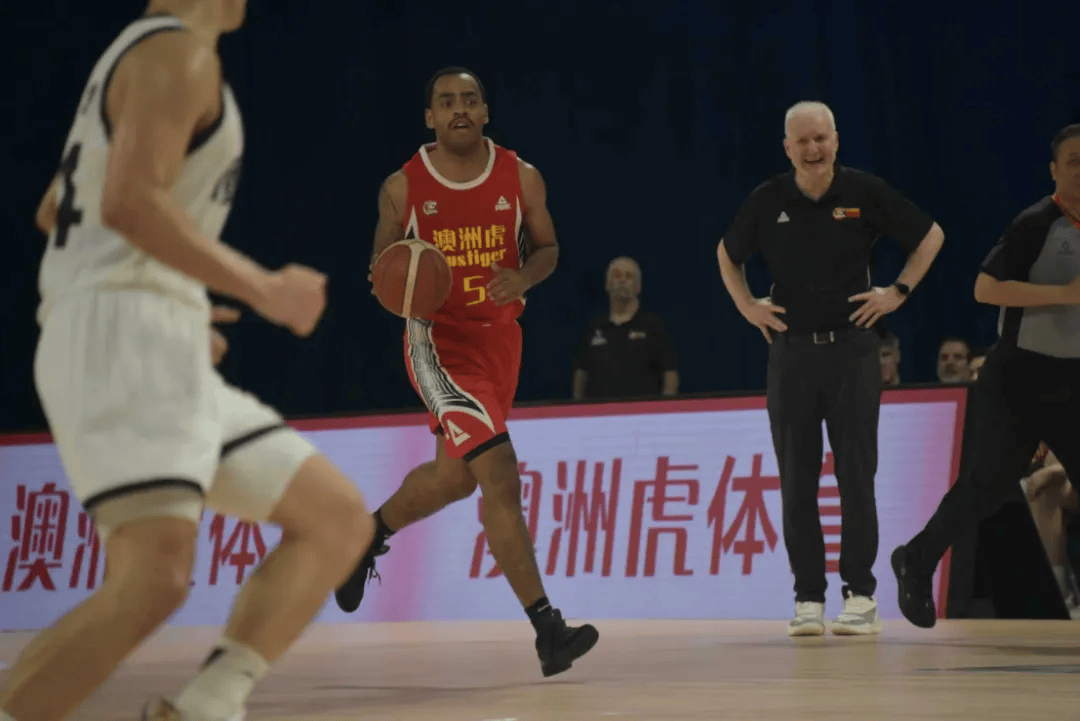 直播篮球赛事直播_(篮球直播高清直播cba)