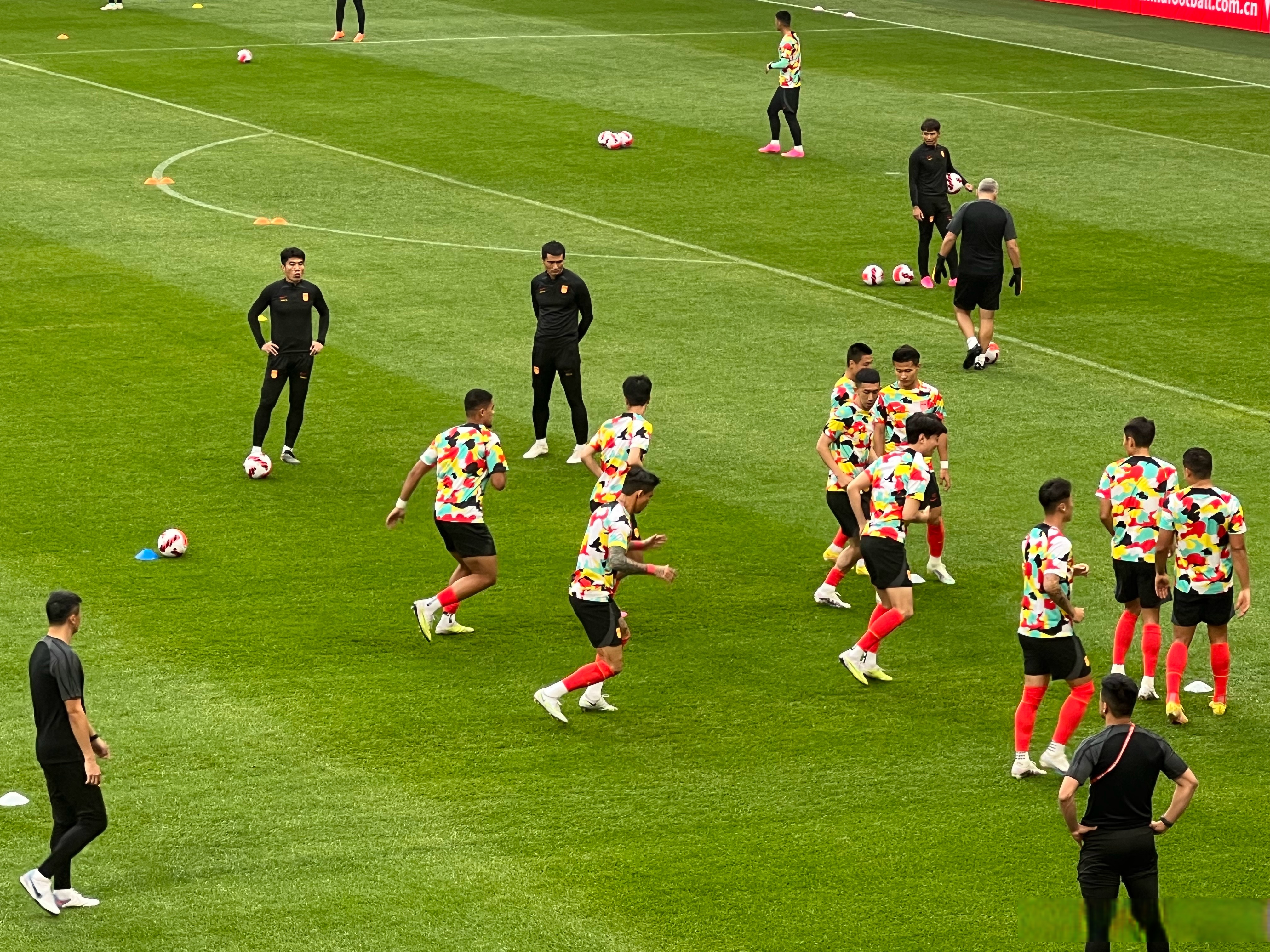 足球比赛全场回放_(nba比赛全场回放)