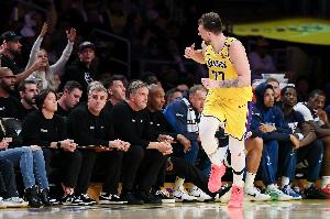 nba比赛录像回放微博_(nba比赛录像全场录像微博) nba比赛录像回放微博_(nba比赛录像全场录像微博)