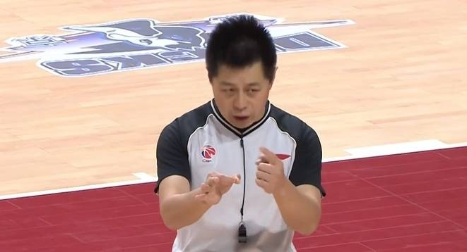 直播吧篮球滚动新闻怎么关闭了_(直播吧篮球滚动新闻怎么关闭了呢)