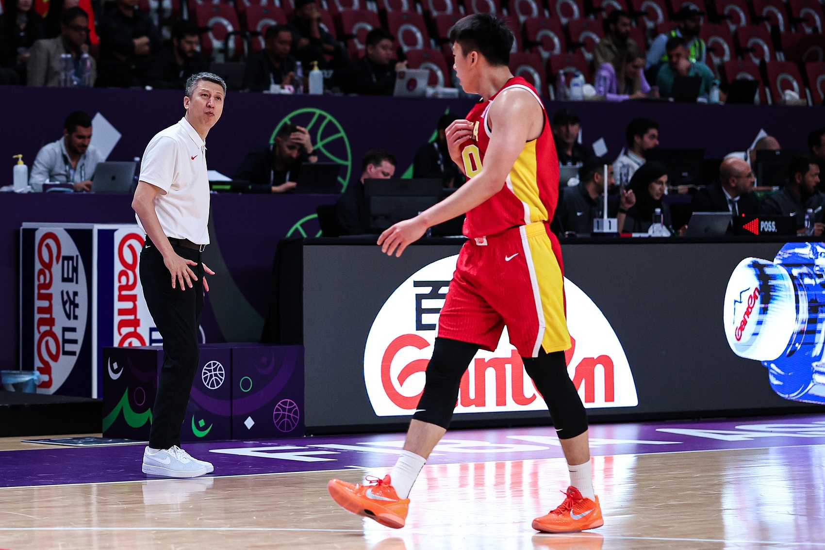 98直播cba回放_(98直播nba录像回放)