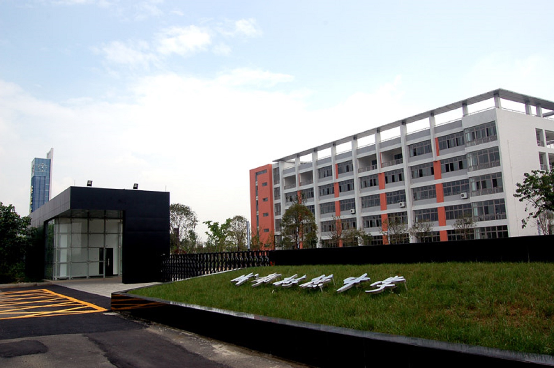 德中_(德中口腔是正规医院吗)