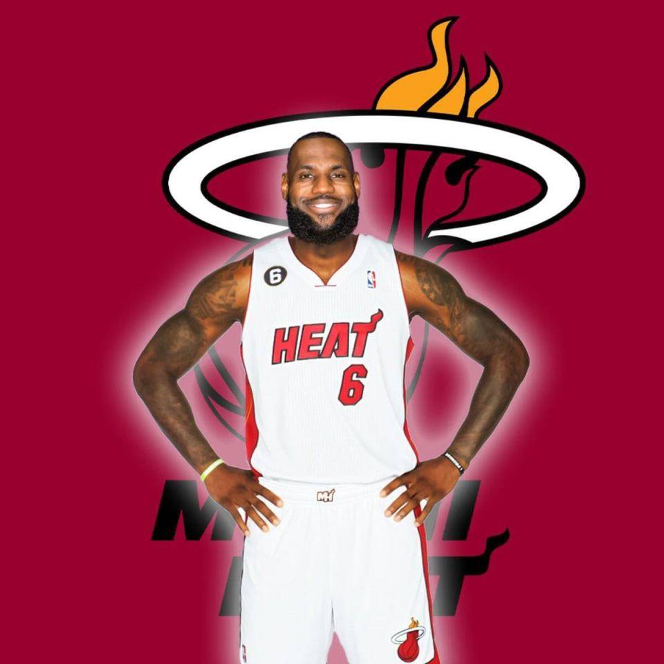 包含曝詹姆斯可能前往G联赛训练不会随队出征5连客的词条