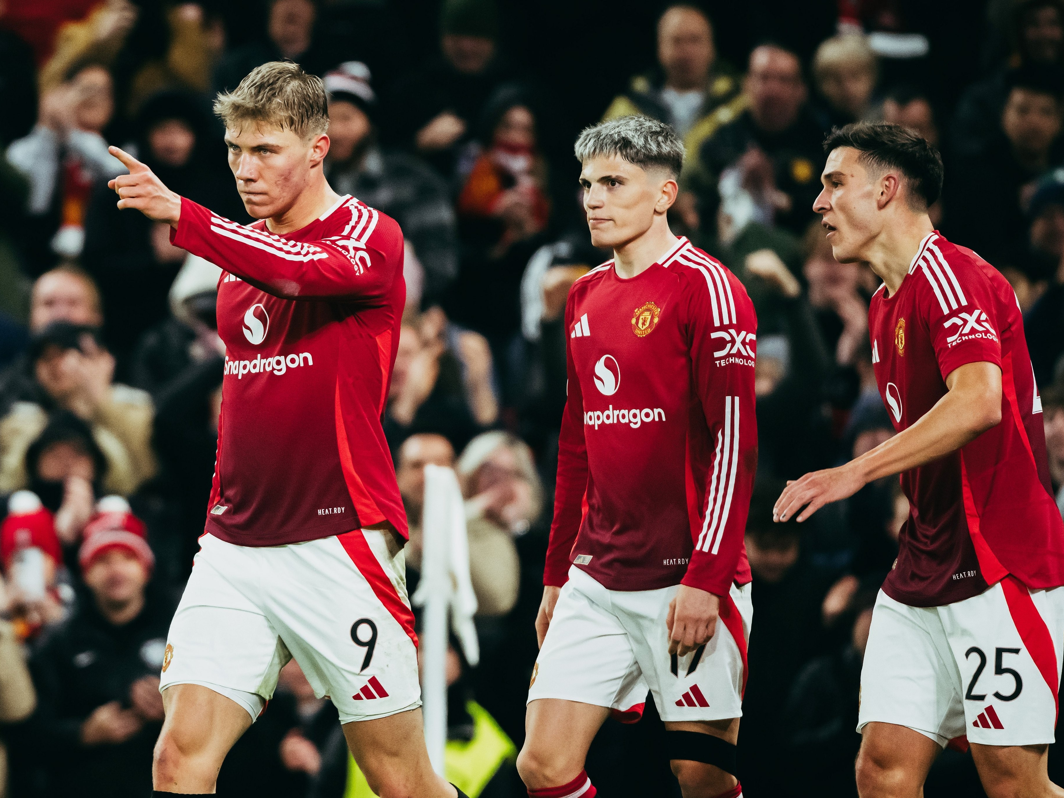 曼联对姆贝莫前2份报价都被拒绝但红魔仍对交易充满信心