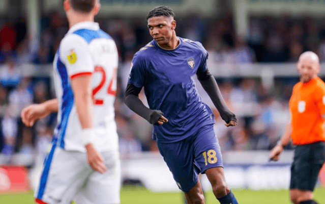 包含英锦标赛克劳利VS彼得堡联前瞻克劳利主场抢分能力一般的词条