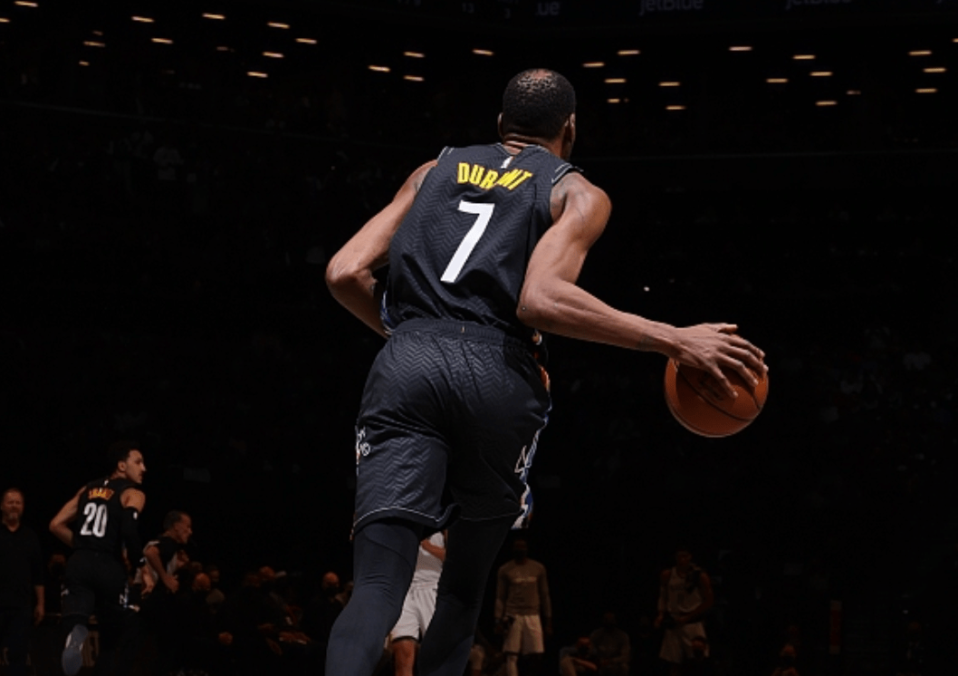 包含悬念拉满的篮球战全程直播捕捉反转名场面的词条 包含悬念拉满的篮球战全程直播捕捉反转名场面的词条