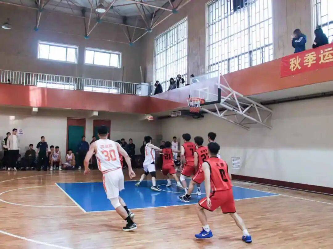 包含高清无延迟篮球直播实时见证赛场每一个高光的词条 包含高清无延迟篮球直播实时见证赛场每一个高光的词条