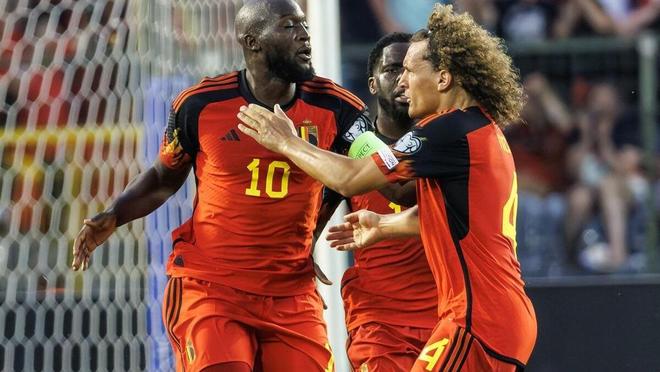 关于曝巴雷拉拒绝利雅得新月坚持留队的信息 关于曝巴雷拉拒绝利雅得新月坚持留队的信息