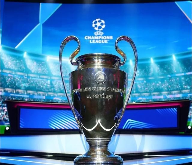 关于西汉姆联有意法比奥维埃拉球员不在阿森纳计划中的信息