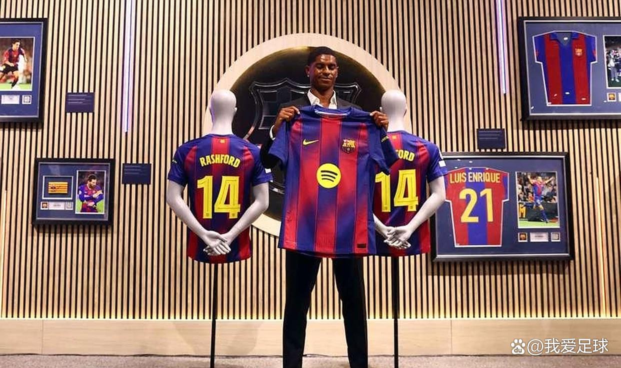 关于拉什福德接近转会巴萨俱乐部达成租借协议的信息 关于拉什福德接近转会巴萨俱乐部达成租借协议的信息