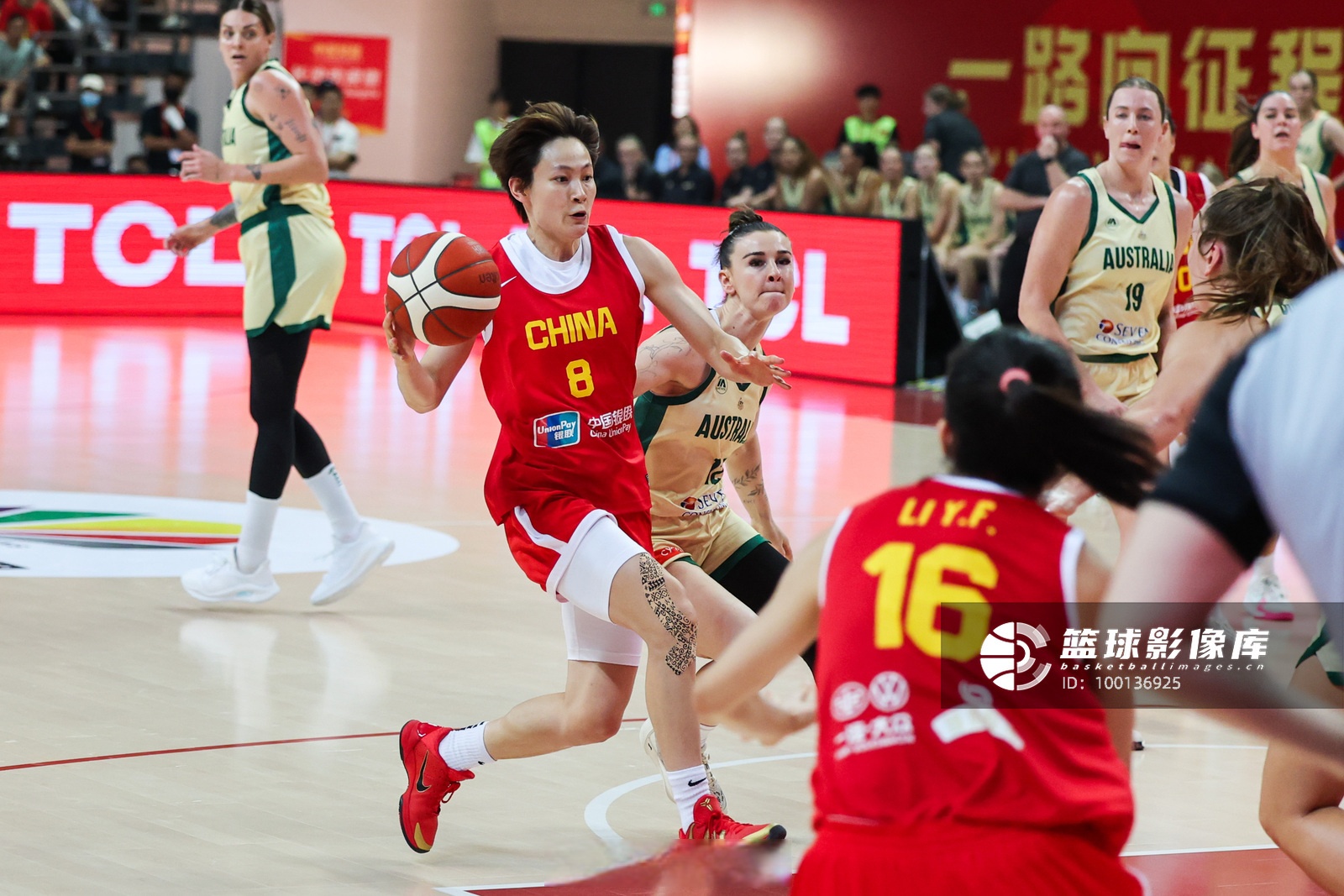 意女篮:布里夏女篮VS布里女篮的简单介绍