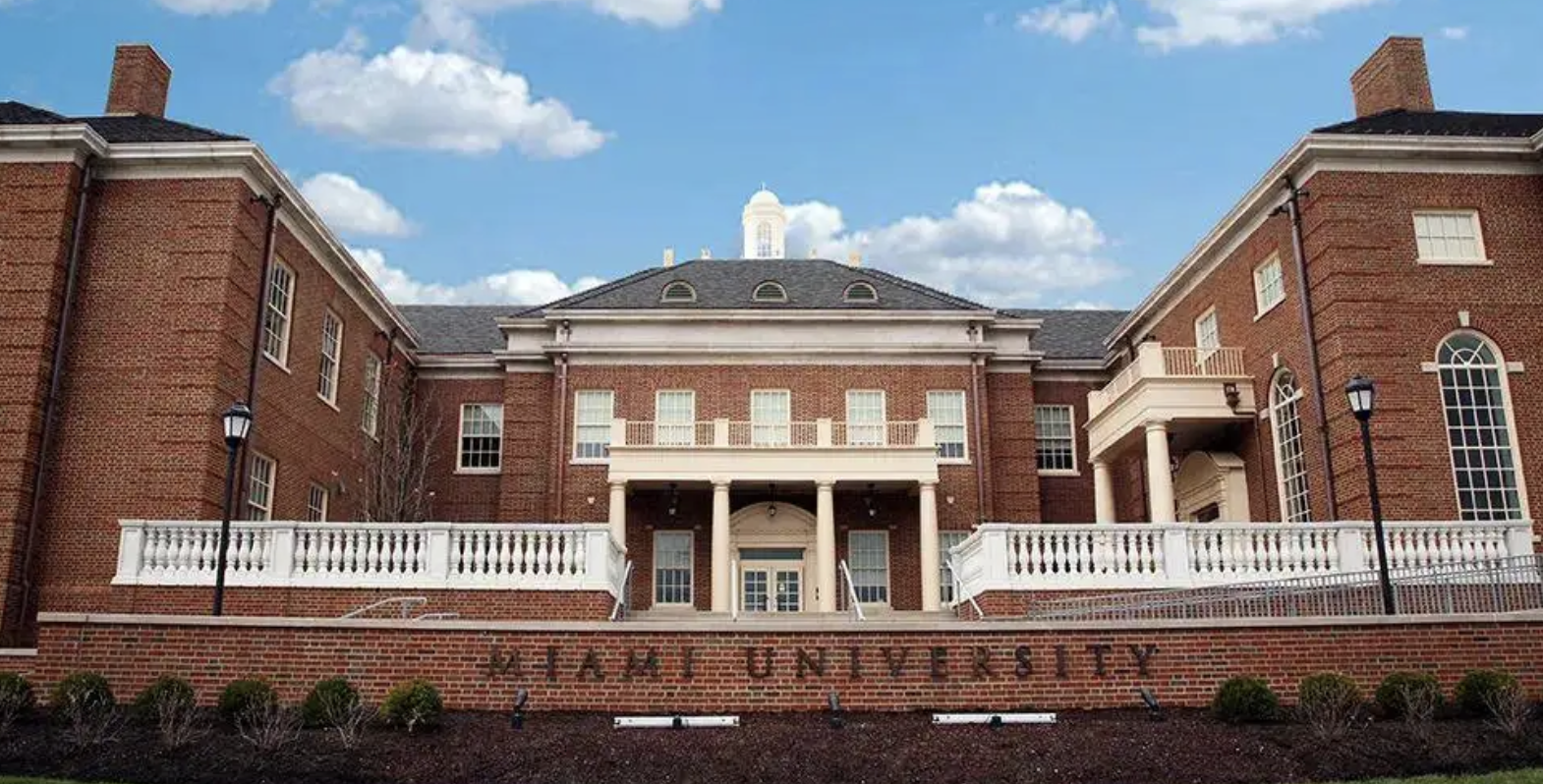 关于NCAA:迈阿密大学VS特拉华州立大学的信息 关于NCAA:迈阿密大学VS特拉华州立大学的信息