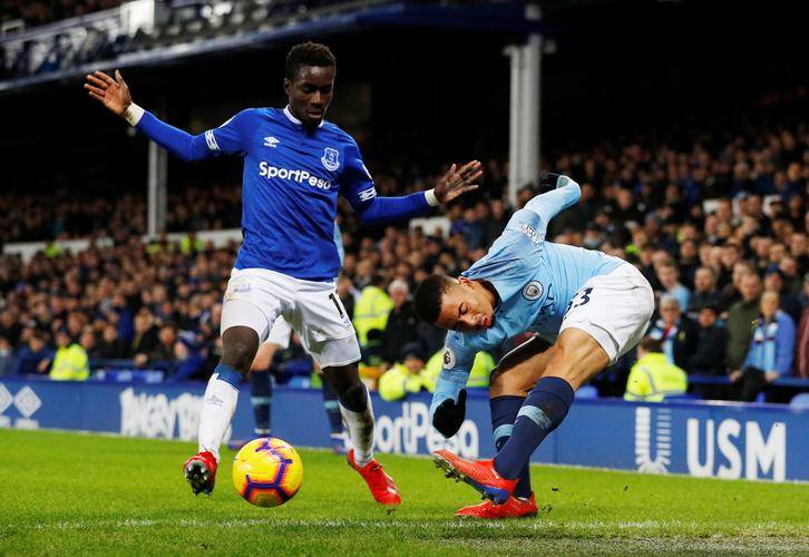 包含曼城VS埃弗顿榜首稳扎战免费无卡顿直播的词条 包含曼城VS埃弗顿榜首稳扎战免费无卡顿直播的词条