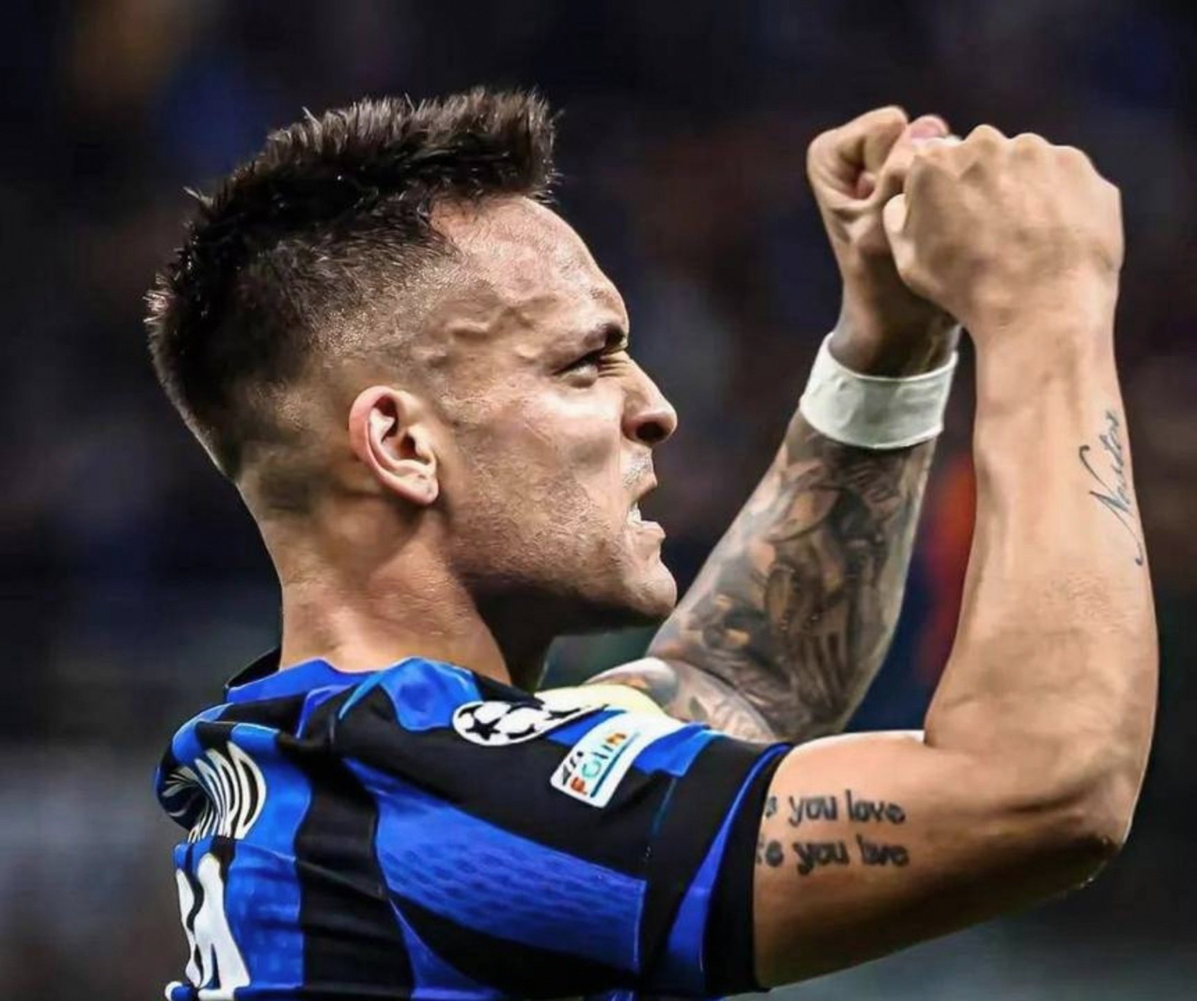 关于国米与俱乐部管理层回到米兰遭遇赛季四大皆空的信息