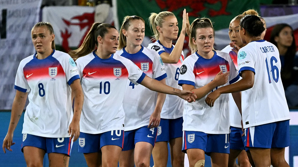 包含欧锦U19女：爱尔兰女足U19VS瑞典女足U19的词条