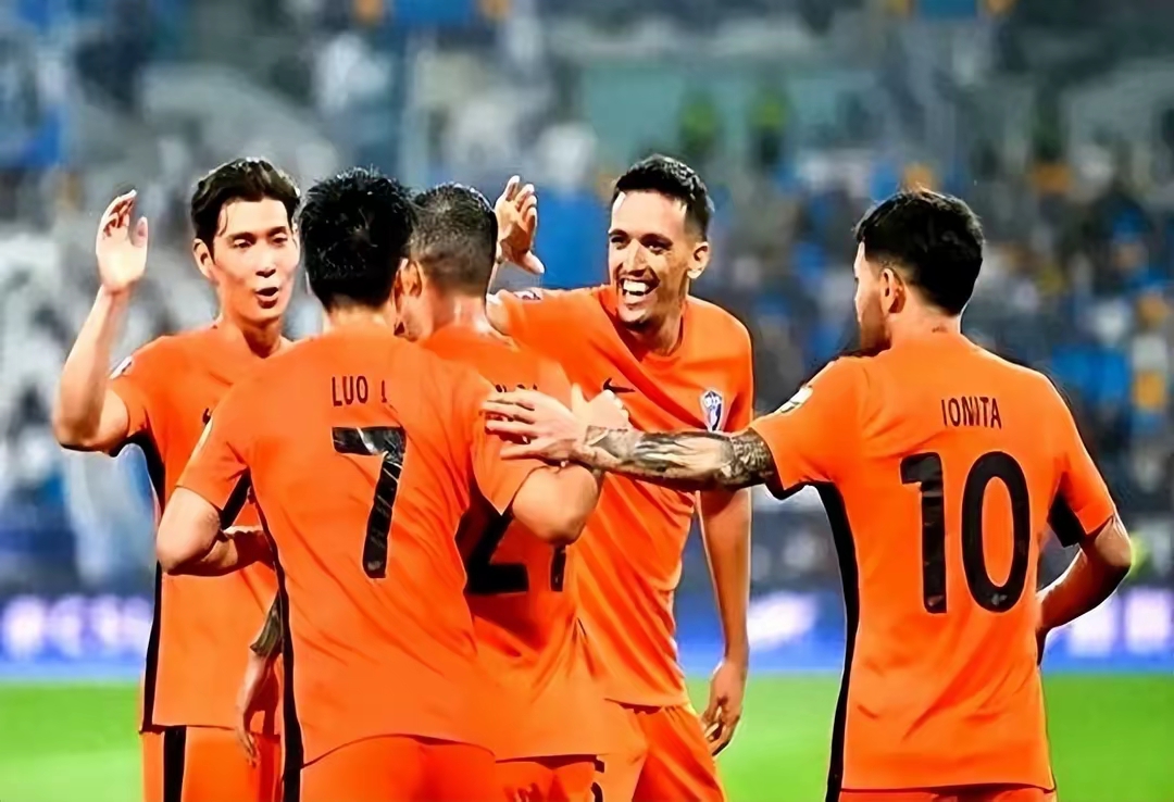 媒体:晋级足协杯四强玉昆还没到顶主场淘汰广州豹的简单介绍 媒体:晋级足协杯四强玉昆还没到顶主场淘汰广州豹的简单介绍