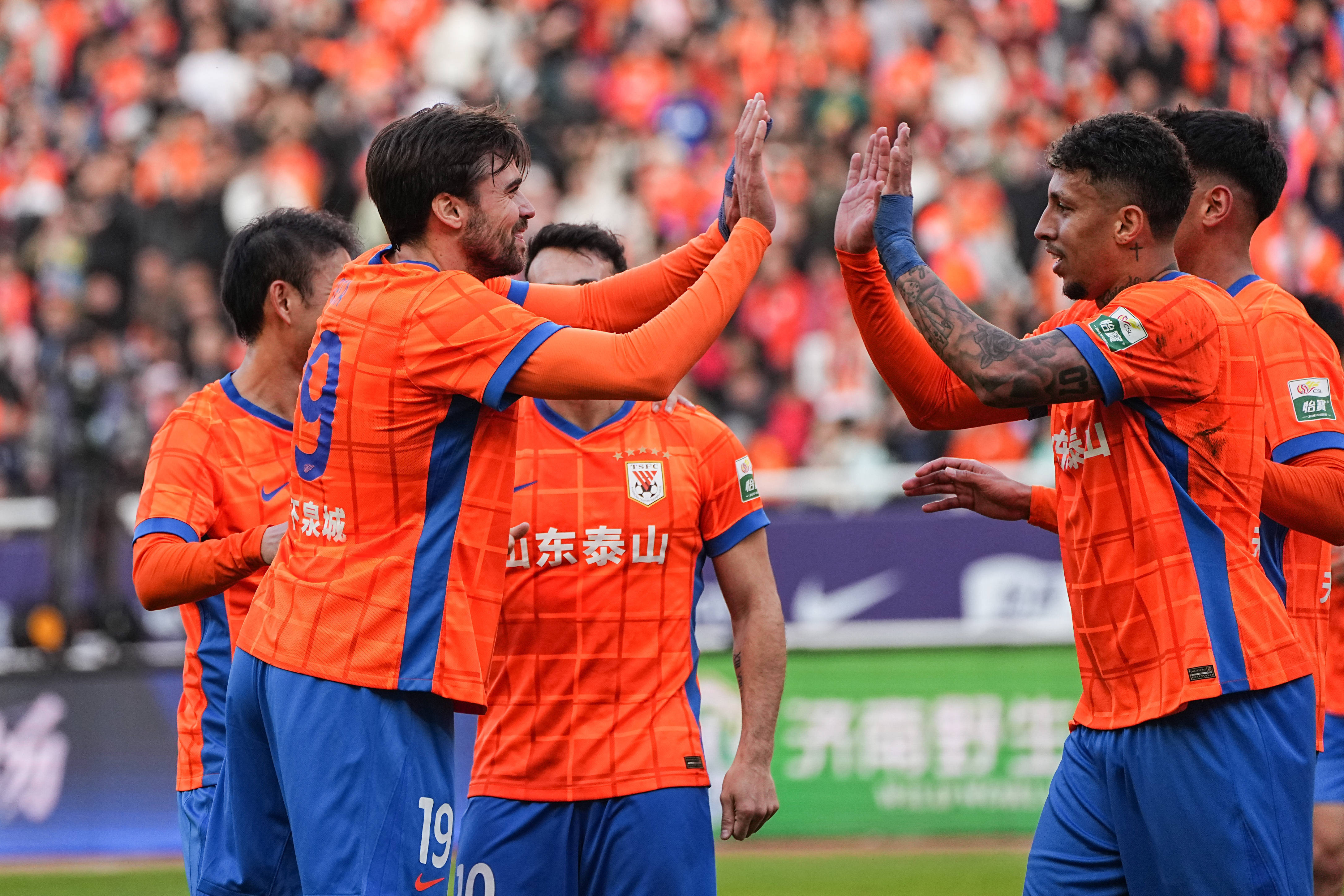 包含天津津门虎将战上海海港状态正佳海港重燃争冠希望的词条 包含天津津门虎将战上海海港状态正佳海港重燃争冠希望的词条