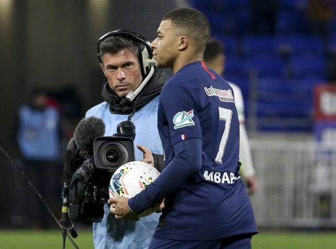 曝米兰有意马克普维尔将面临巴萨的竞争的简单介绍 曝米兰有意马克普维尔将面临巴萨的竞争的简单介绍