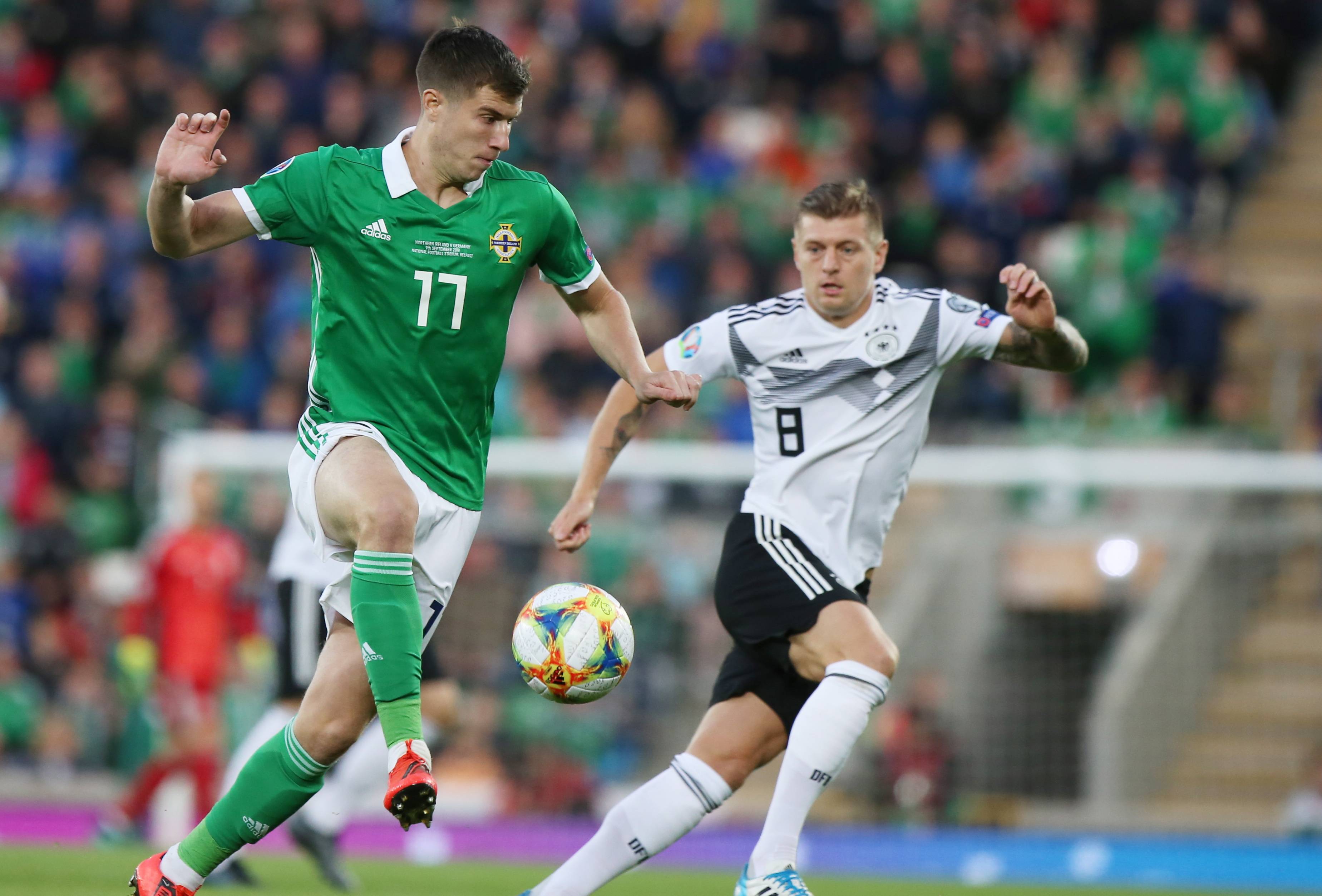 包含世预赛德国胜北爱尔兰德国队3-1战胜北爱尔兰的词条