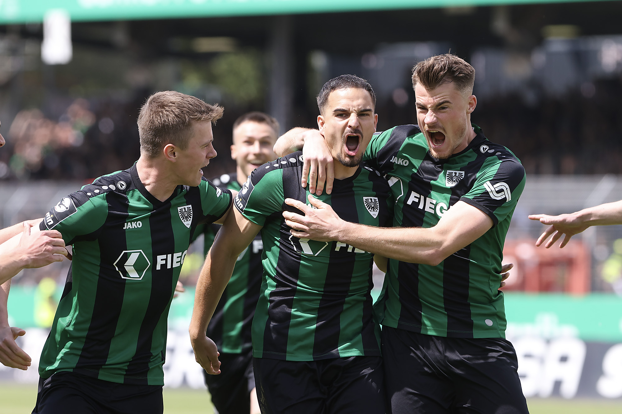 德篮甲:中央德国VS海德堡 德篮甲:中央德国VS海德堡