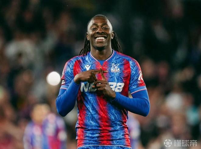 热刺与水晶宫就引进埃泽达成一致交易预计近期完成的简单介绍