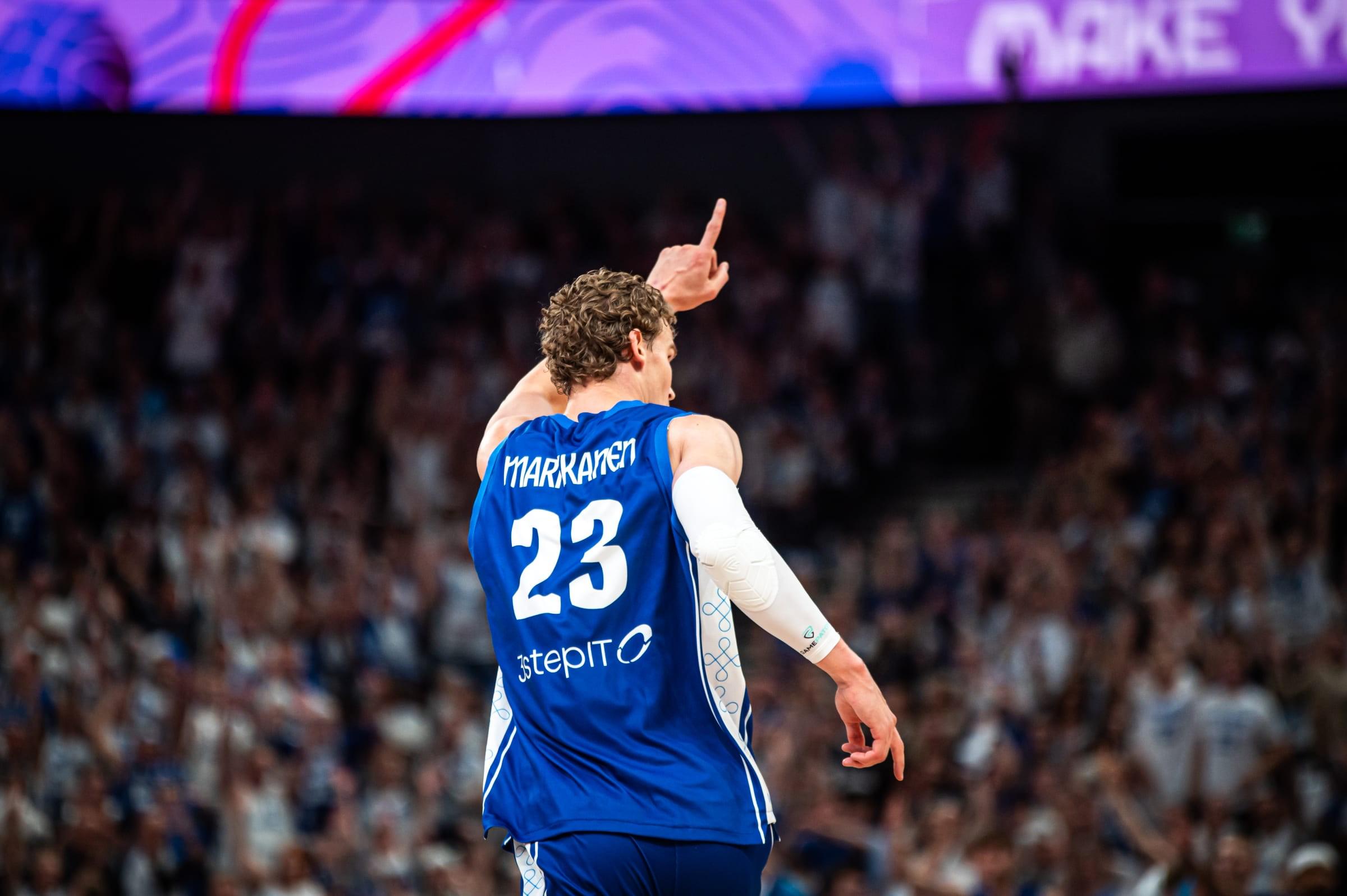 希腊男篮险胜芬兰夺欧锦赛季军字母哥贡献30+17+6的简单介绍 希腊男篮险胜芬兰夺欧锦赛季军字母哥贡献30+17+6的简单介绍