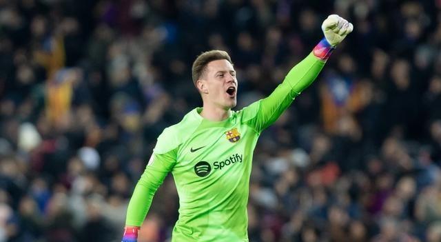 巴萨内部提议剥夺特尔施特根队长职位俱乐部地位收到质疑的简单介绍