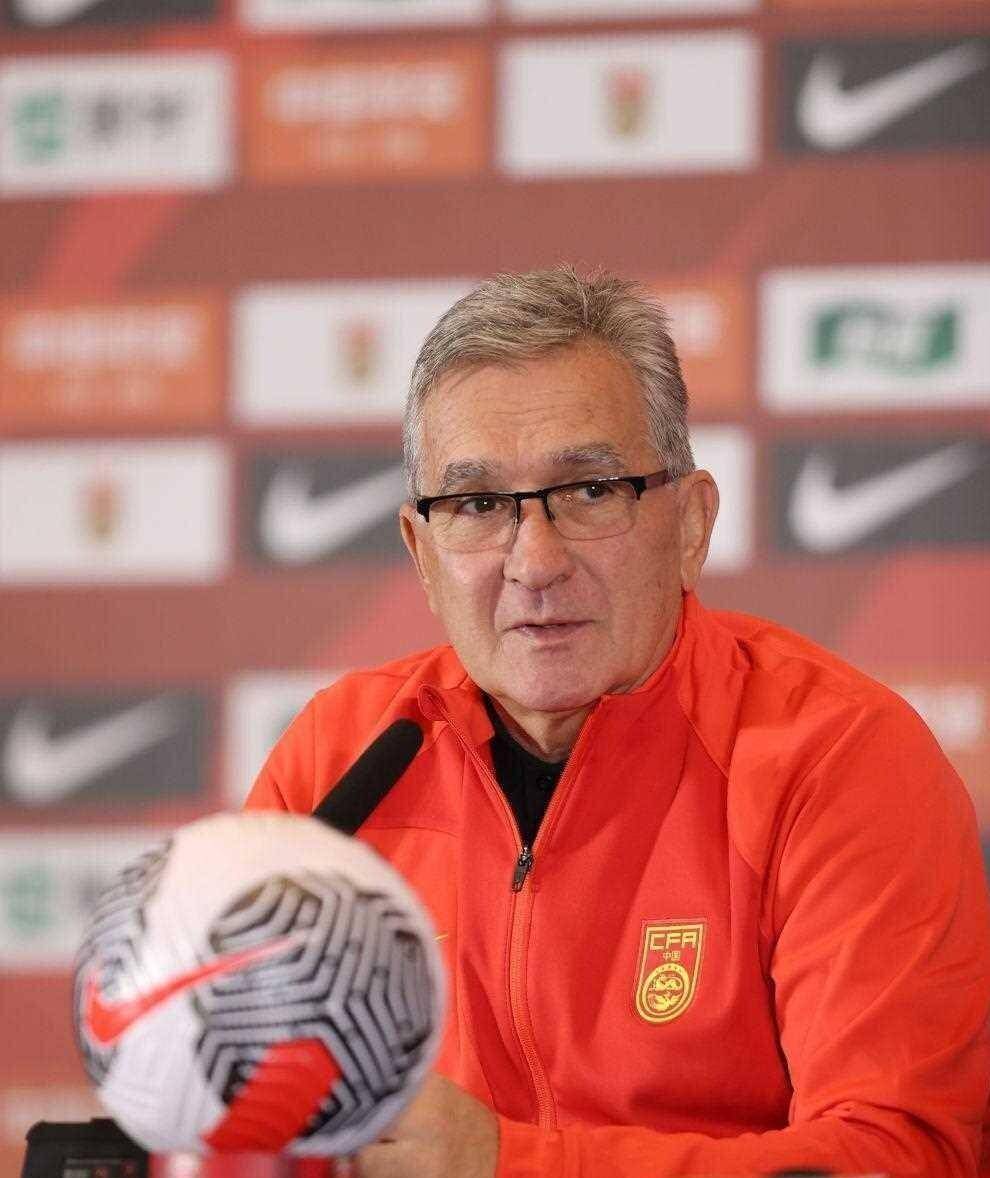 包含曝国足主帅人选锁定本土教练选帅工作已进入最后阶段的词条 包含曝国足主帅人选锁定本土教练选帅工作已进入最后阶段的词条