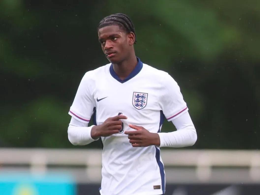 关于阿森纳连续三个赛季获得联赛亚军枪手需要继续提升的信息