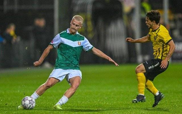 包含荷乙：ADO海牙VS格拉夫夏普的词条