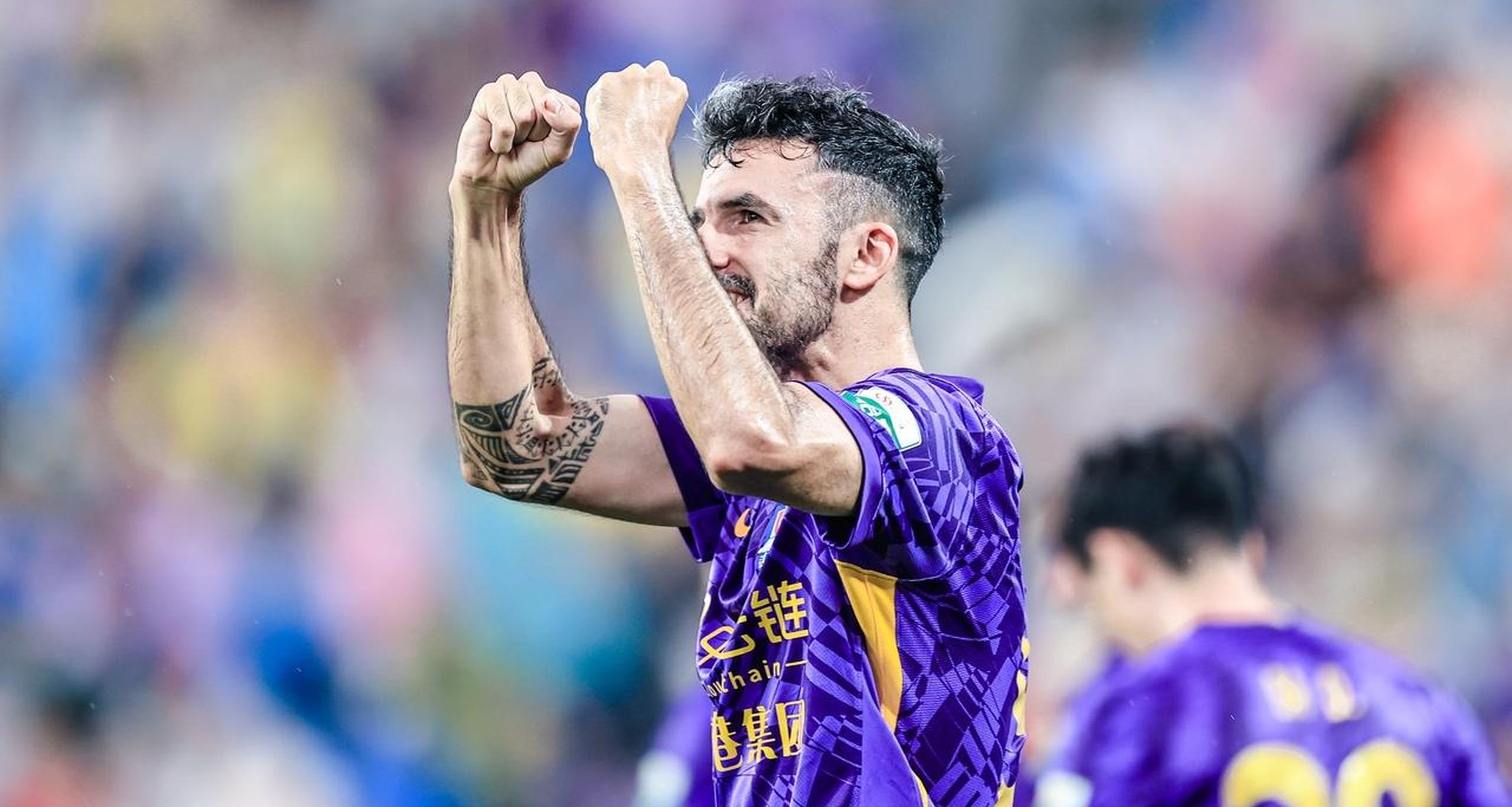 中超天津津门虎2-0大连英博王秋明传射基莱斯破门的简单介绍