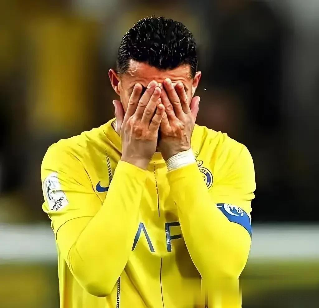 关于本泽马当选沙特联MVP球队个人荣誉双丰收的信息