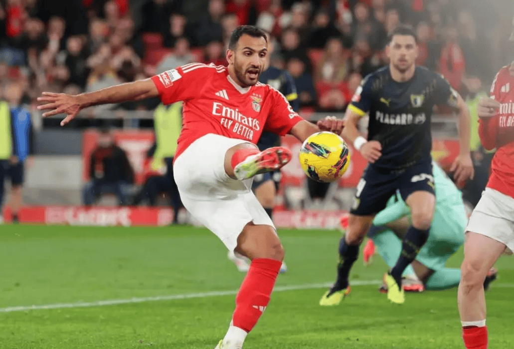 欧冠女:巴黎FC女足VS本菲卡女足 欧冠女:巴黎FC女足VS本菲卡女足