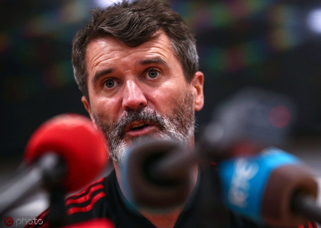 基恩晒曼联时期合同2000年年薪95万镑的简单介绍 基恩晒曼联时期合同2000年年薪95万镑的简单介绍