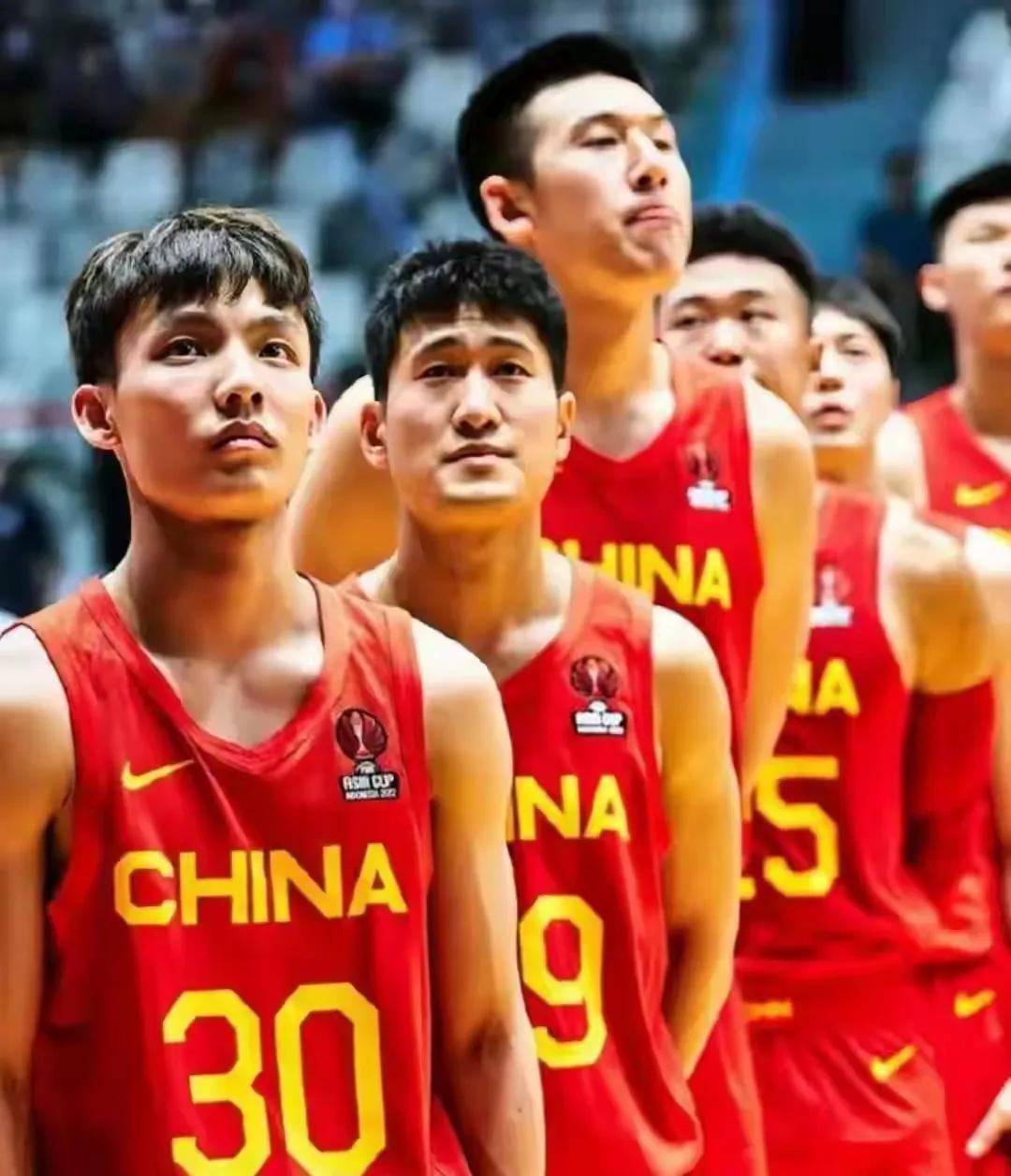 关于中国男篮5分险胜沙特取得男篮亚洲杯小组赛开门红的信息