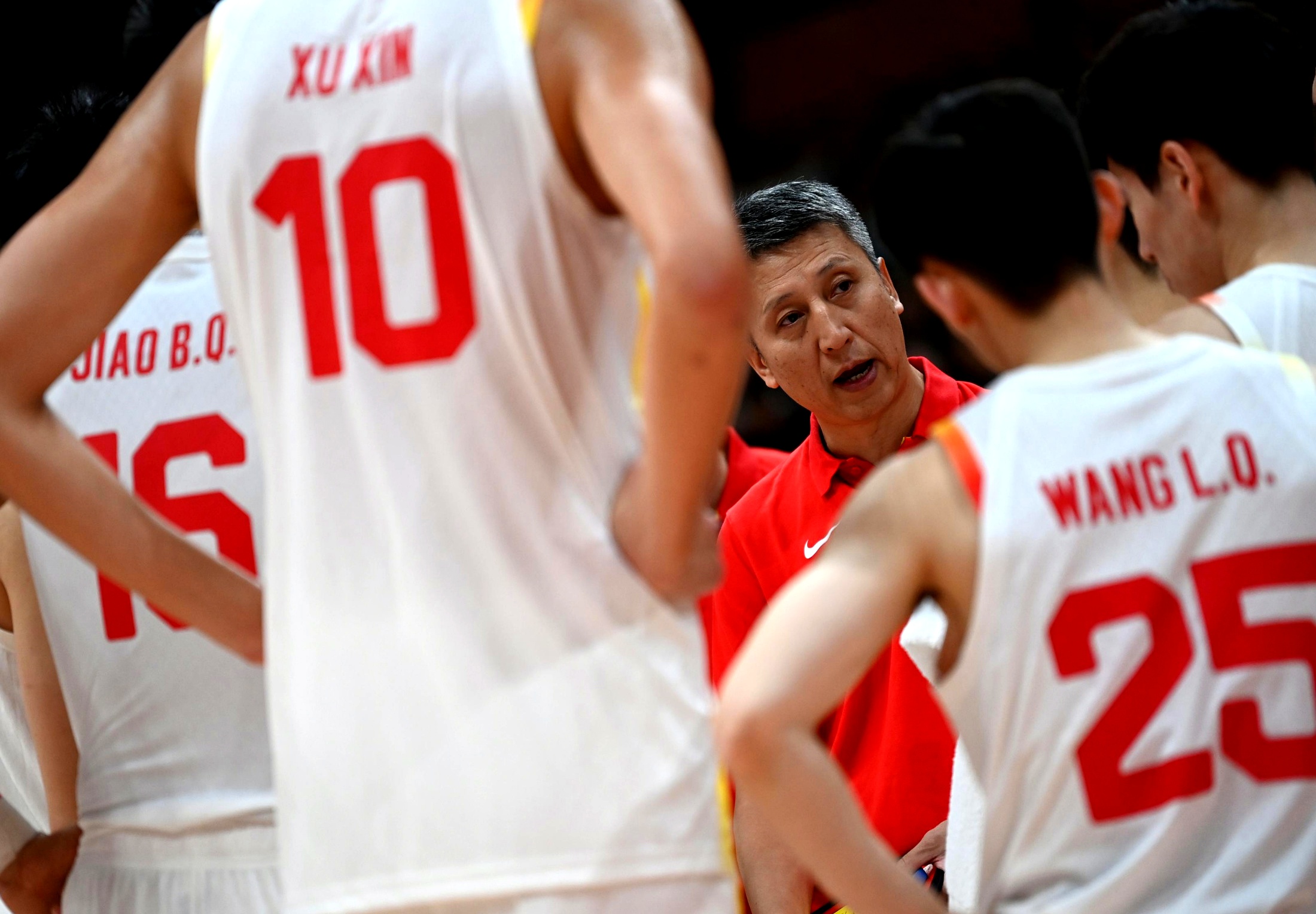 关于中国男篮5分险胜沙特取得男篮亚洲杯小组赛开门红的信息 关于中国男篮5分险胜沙特取得男篮亚洲杯小组赛开门红的信息