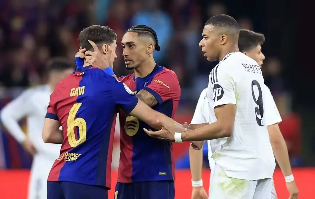 关于乔布贝林厄姆与法兰克福谈判未来有望转会德甲的信息 关于乔布贝林厄姆与法兰克福谈判未来有望转会德甲的信息