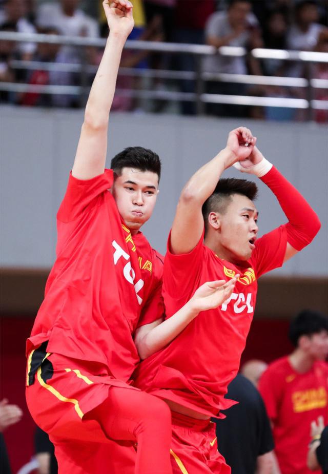 包含2025年中澳国际男篮挑战赛赛程出炉9月12日正式揭幕的词条