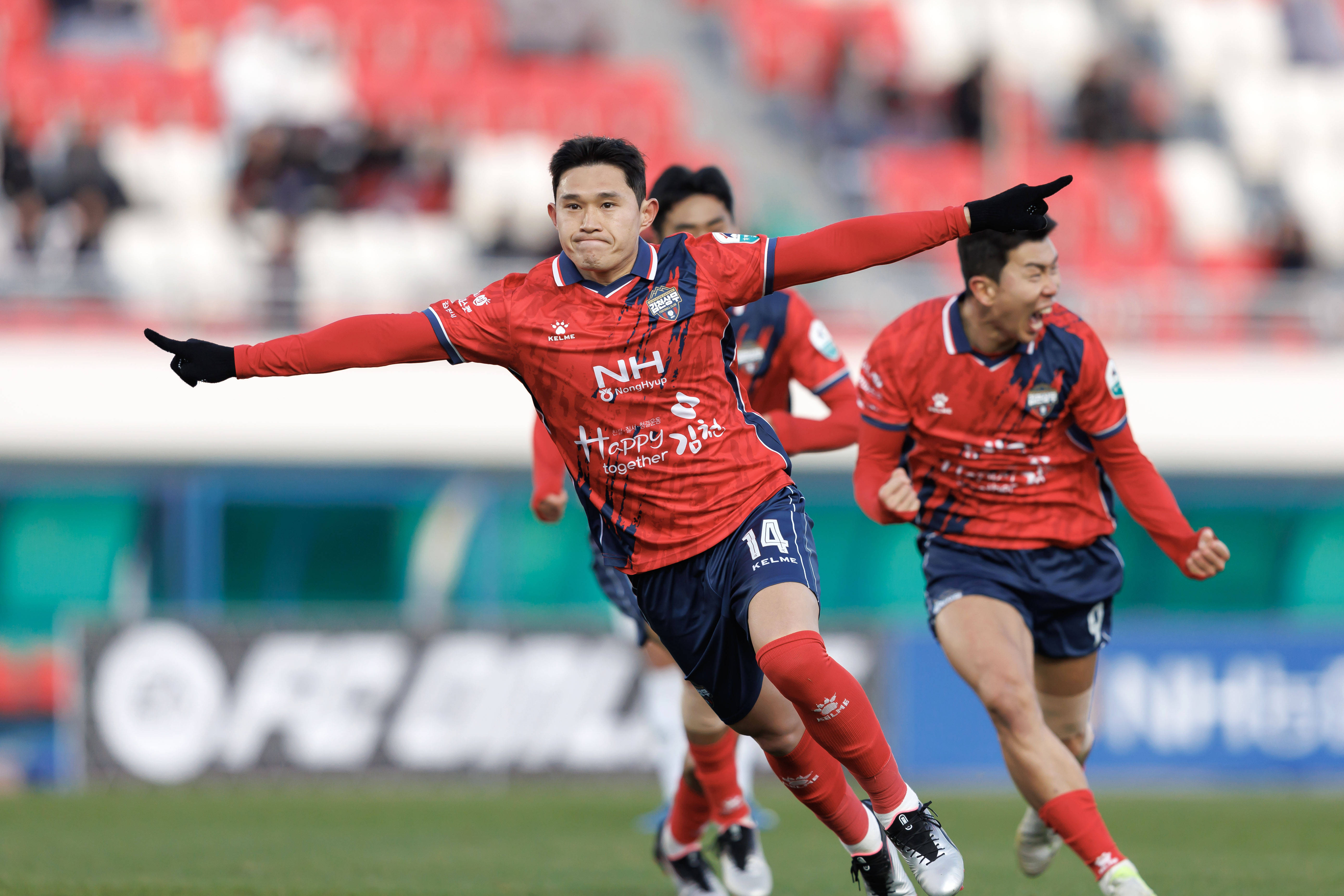 关于韩职联足球推荐:大邱FCvs全北现代前瞻全北现代更胜一筹的信息 关于韩职联足球推荐:大邱FCvs全北现代前瞻全北现代更胜一筹的信息