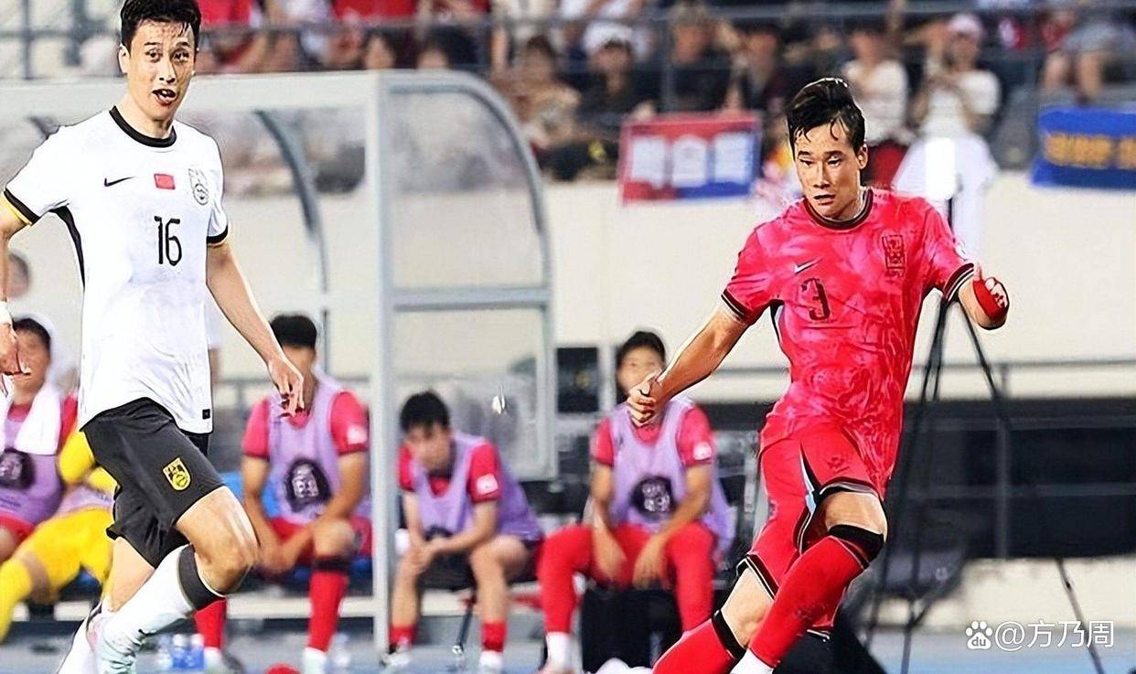 媒体评东亚杯国足首战失利国足处在重建期的简单介绍 媒体评东亚杯国足首战失利国足处在重建期的简单介绍