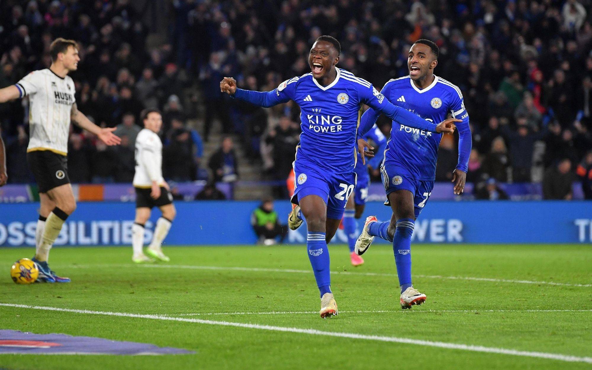 莱斯特城降级后解约11名球员下赛季面临重组的简单介绍