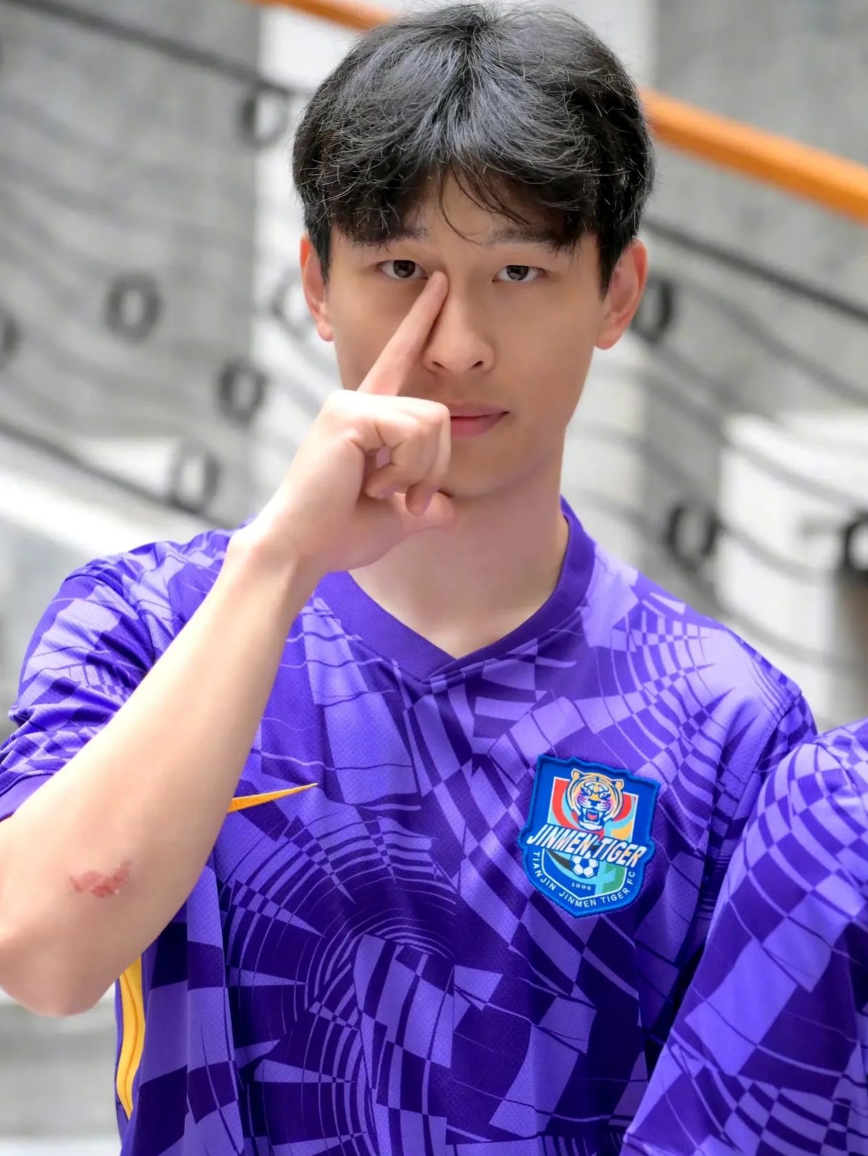 关于2025天津津门虎夏季转会窗口转入转出球员（完整版）的信息