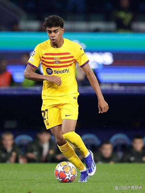 亚马尔身穿大连八中球衣开启个人首次中国行的简单介绍 亚马尔身穿大连八中球衣开启个人首次中国行的简单介绍