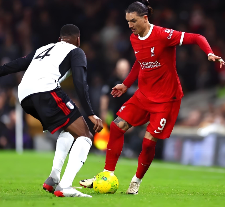 包含沙特联赛球队依旧对努涅斯有兴趣那不勒斯也将继续竞争球员的词条 包含沙特联赛球队依旧对努涅斯有兴趣那不勒斯也将继续竞争球员的词条