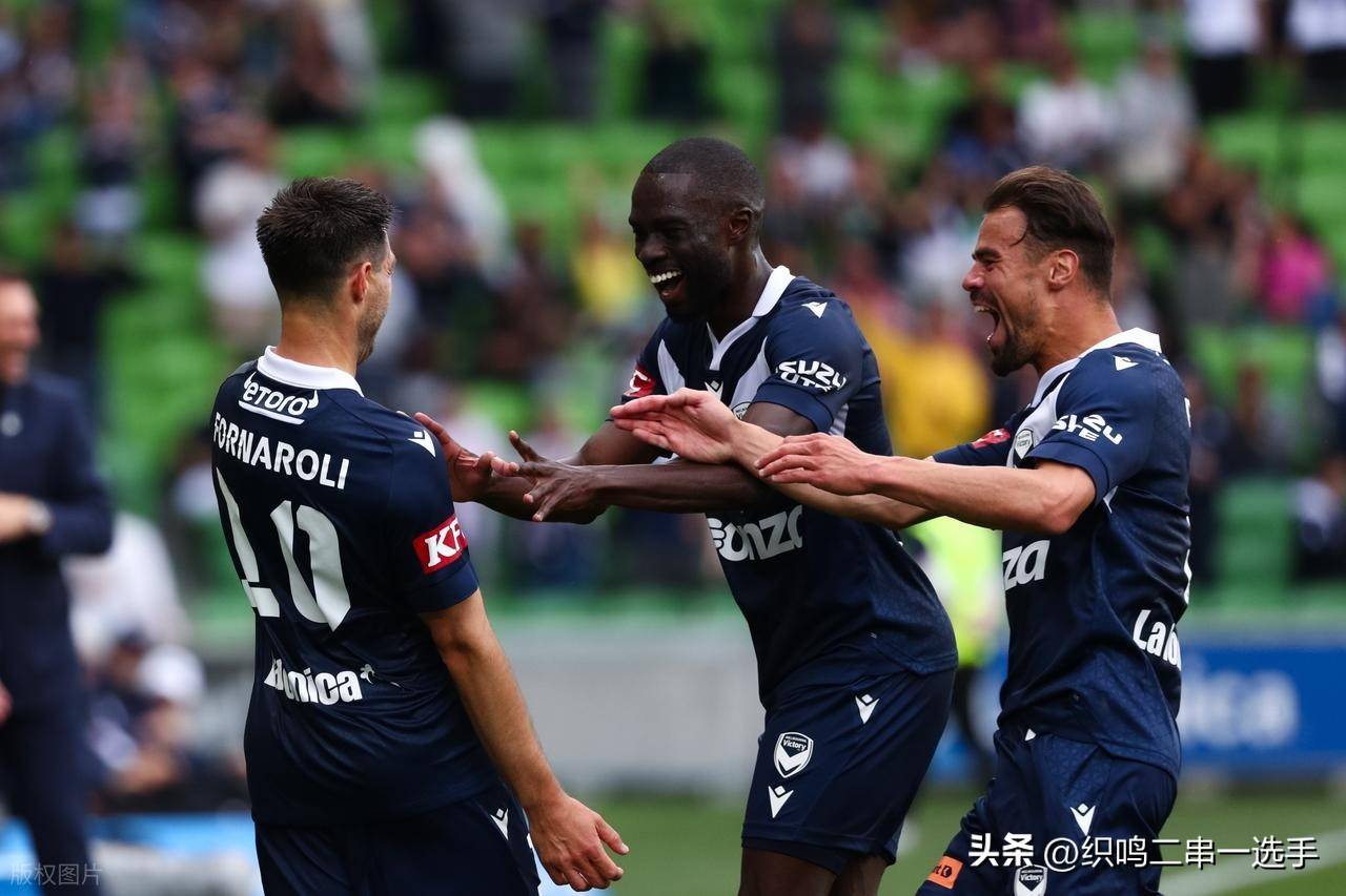 澳超:纽卡斯尔喷气机VS珀斯光荣 澳超:纽卡斯尔喷气机VS珀斯光荣