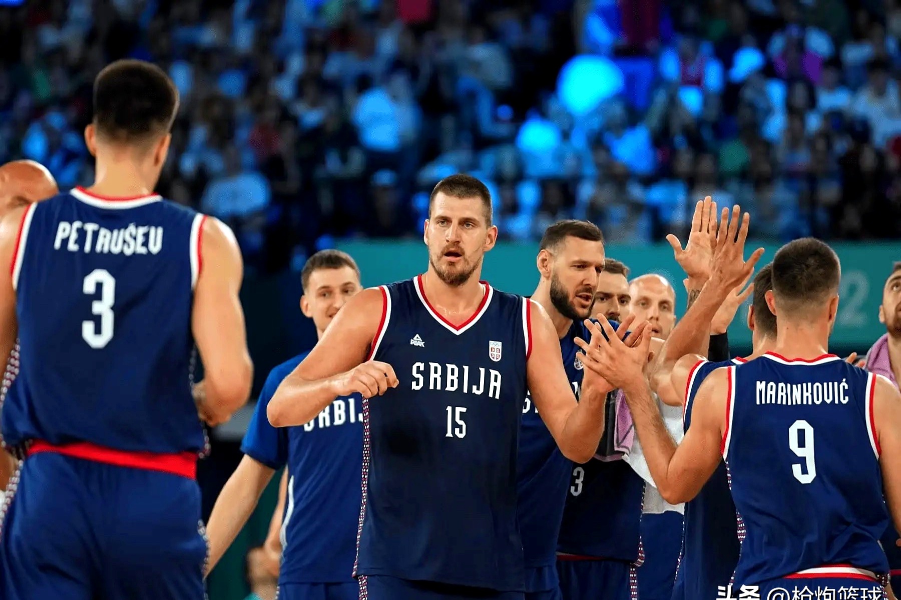 包含塞尔维亚男篮连续2届欧锦赛止步16强约基奇空砍33分8板的词条