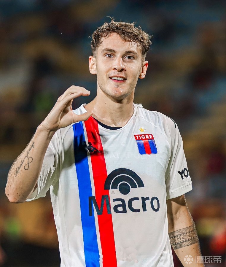 博里尼加盟索尔福德城双方签订短期合同的简单介绍