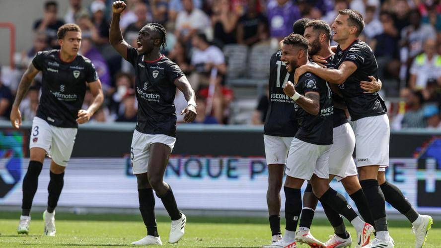 法乙亚眠VS兰斯比赛预测两队迎来新赛季首战的简单介绍 法乙亚眠VS兰斯比赛预测两队迎来新赛季首战的简单介绍