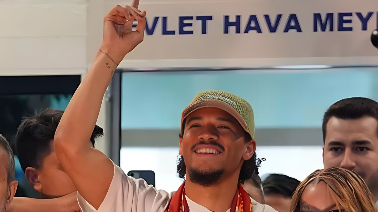 关于萨内更倾向加盟阿森纳球员还没有做出选择的信息 关于萨内更倾向加盟阿森纳球员还没有做出选择的信息